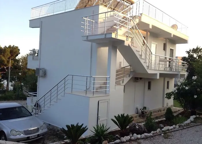 Plazhi 3* Dhërmi