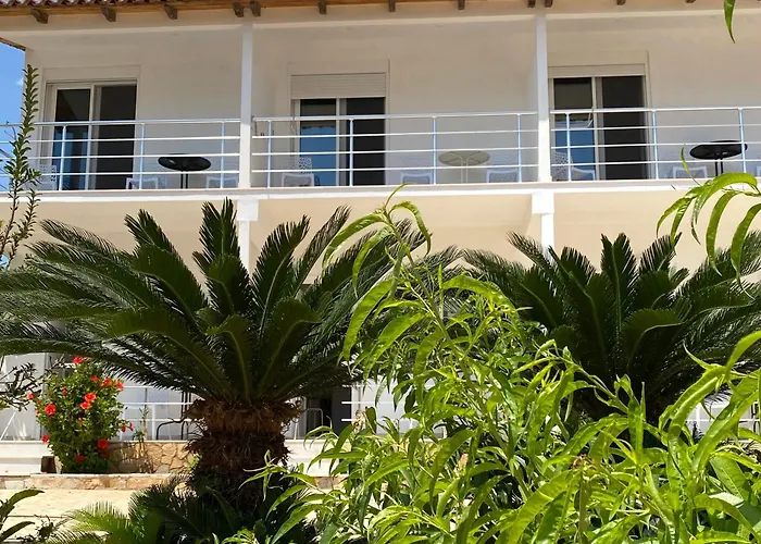Plazhi